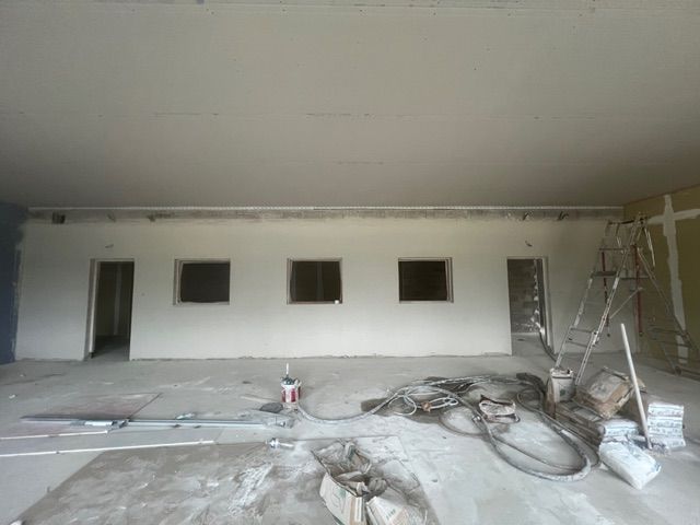 Après travaux de plâtrerie traditionnelle réalisés dans une maison neuve